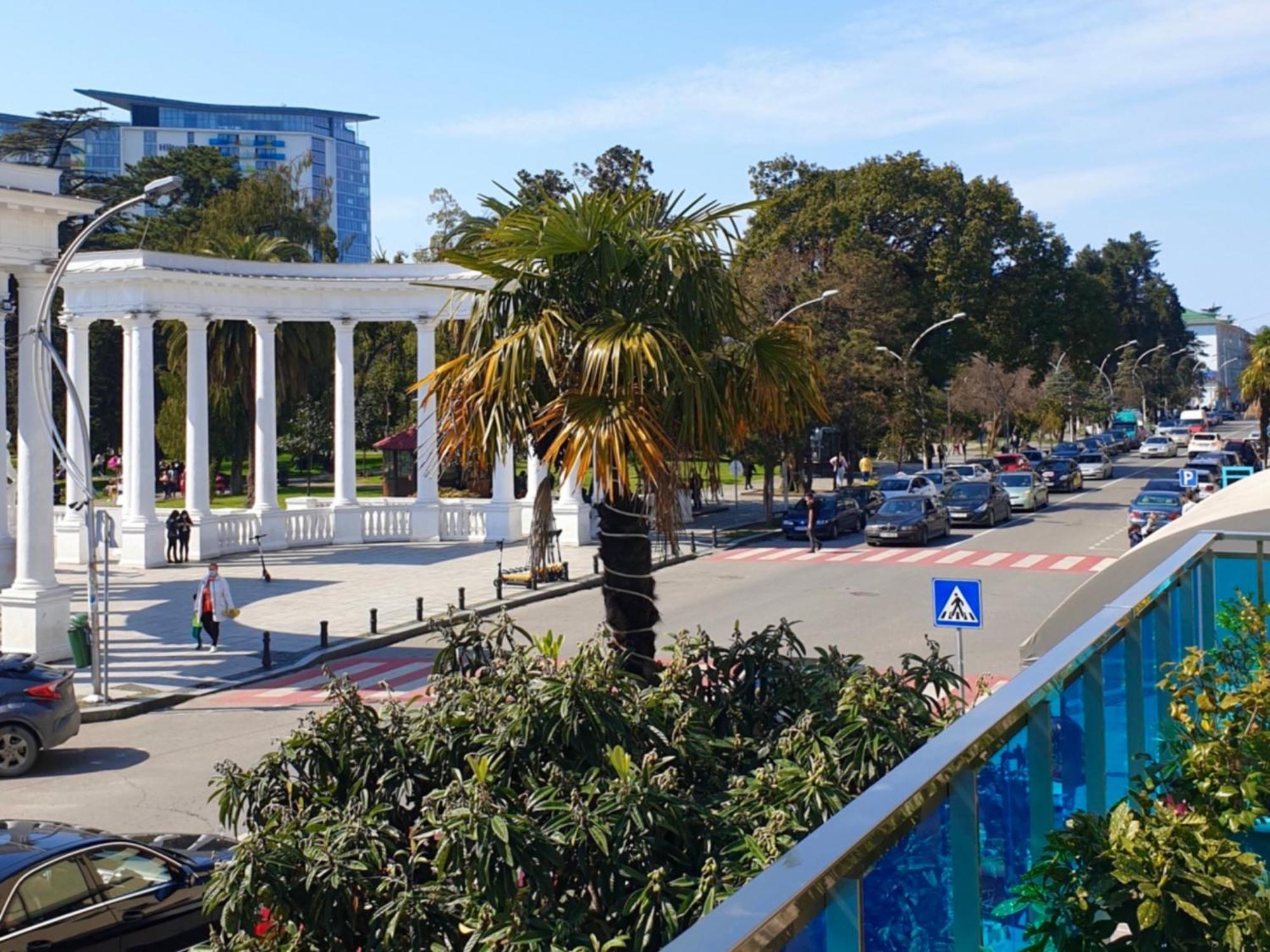 Hotel Park Batumi Kültér fotó